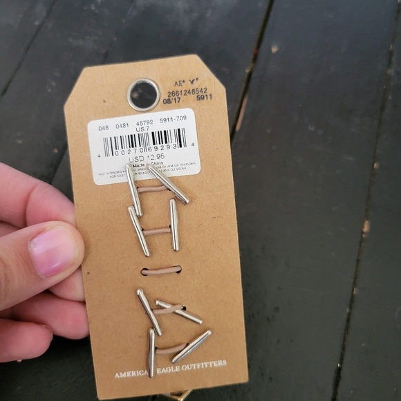 American Eagle Lot of 4 Gold Rings Women's Jewelry Size 7 Thick Boho Bohemian - Picture 2 of 2